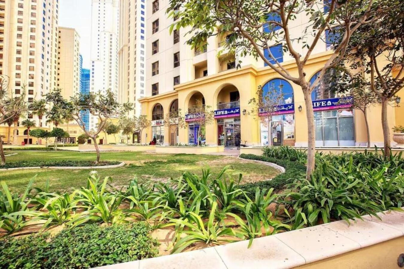 Sea & Palm View 2br Jbr Beachgem *