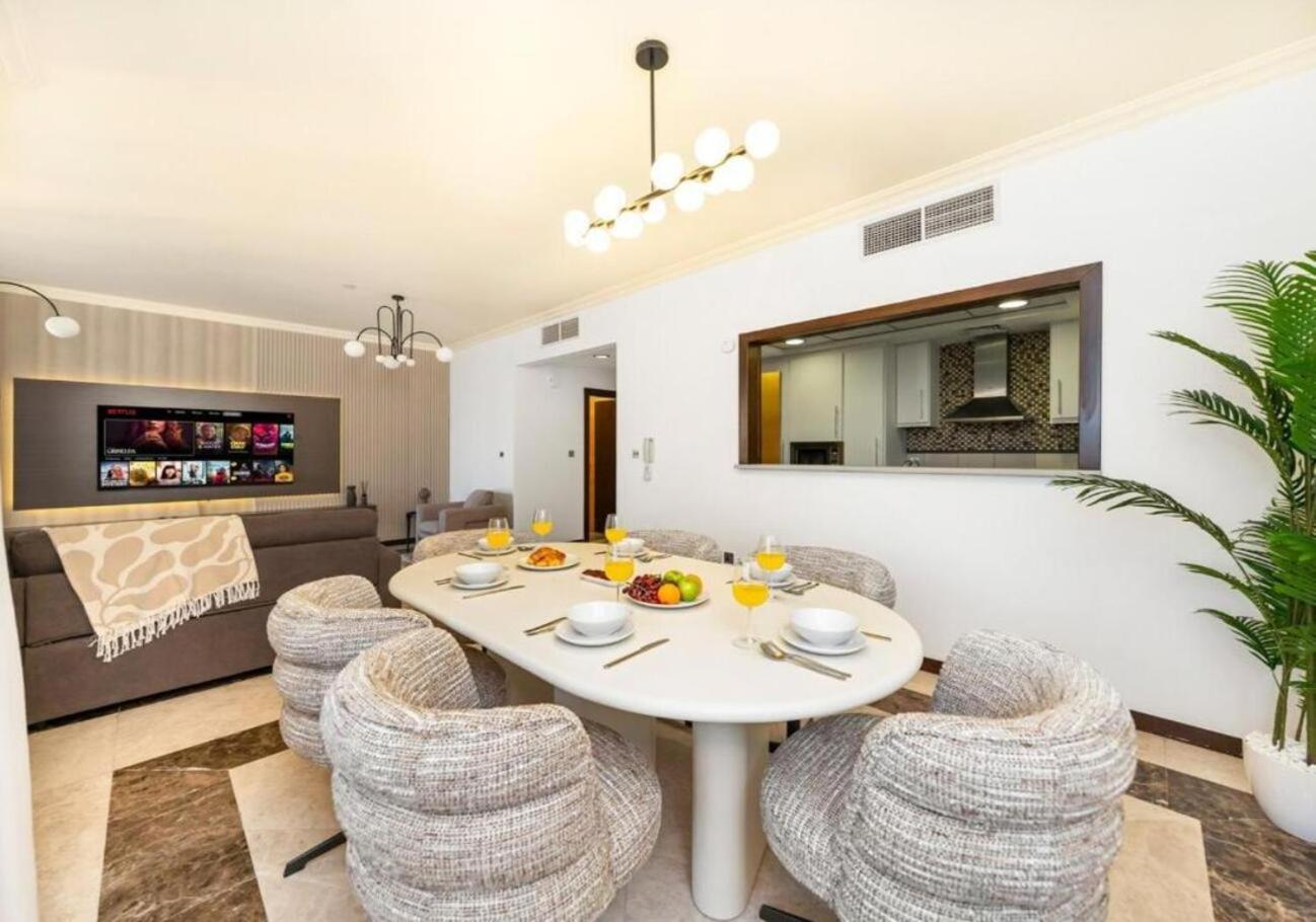 Sea & Palm View 2br Jbr Beachgem Apartment Dubai