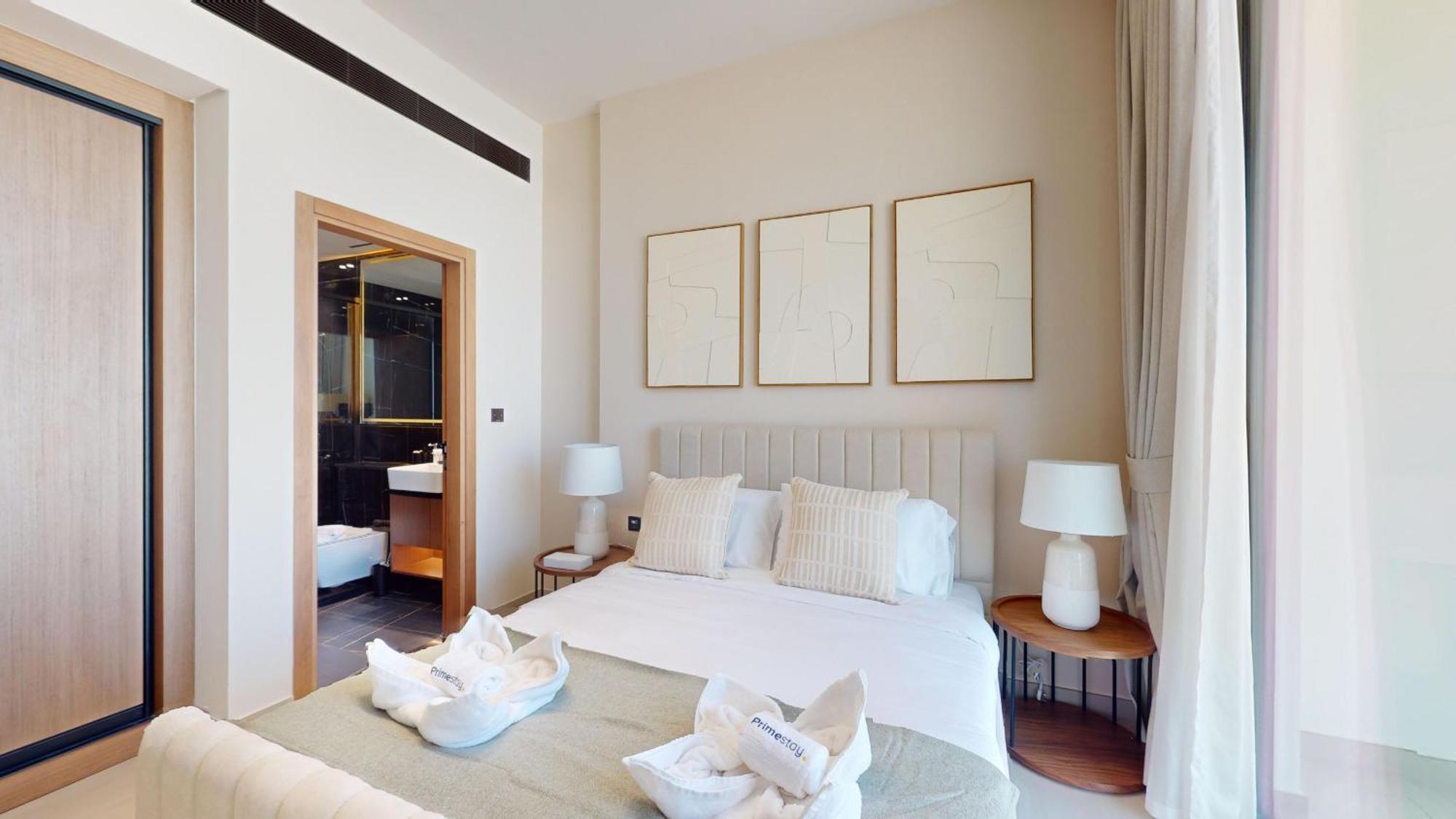 Glamorous 1-br In The Heart Of Jvc *