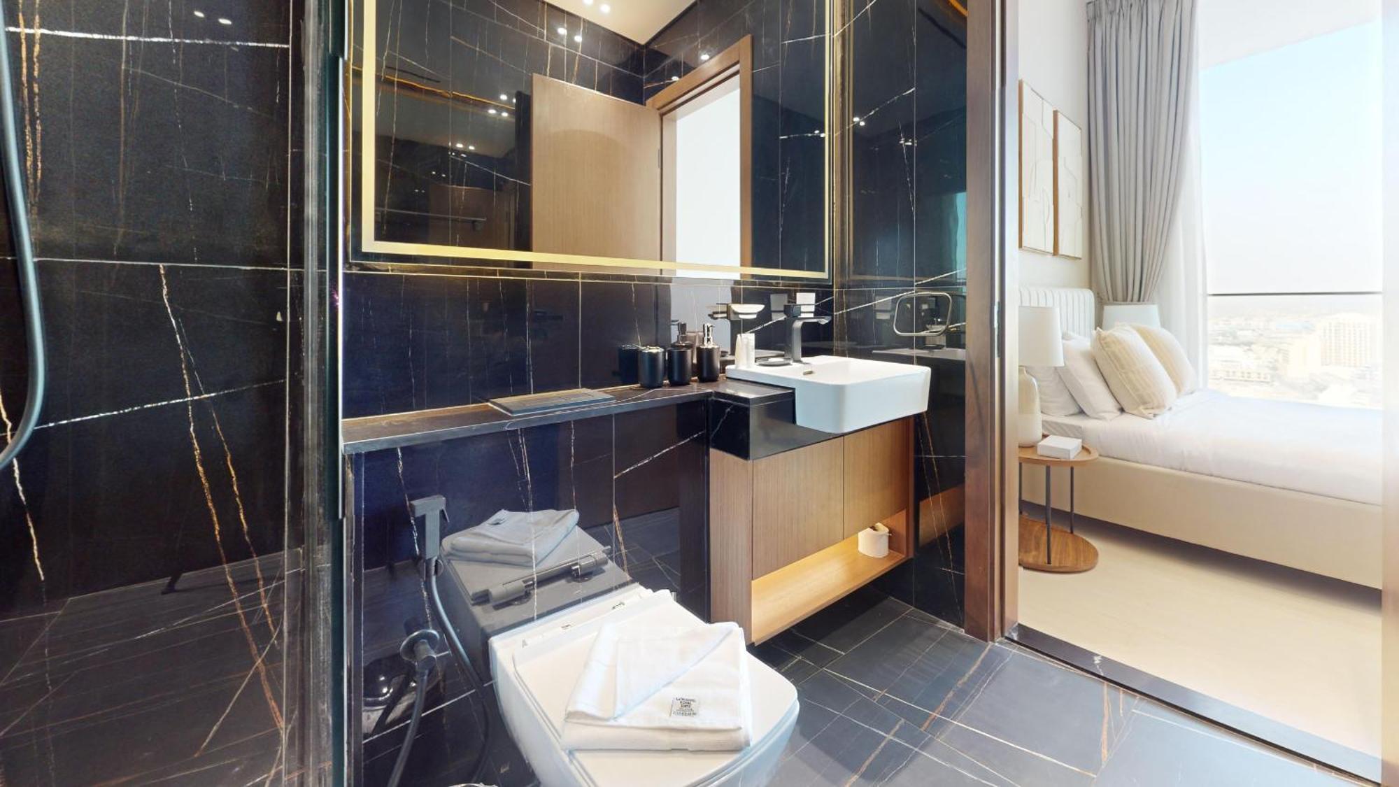 Glamorous 1-br In The Heart Of Jvc *