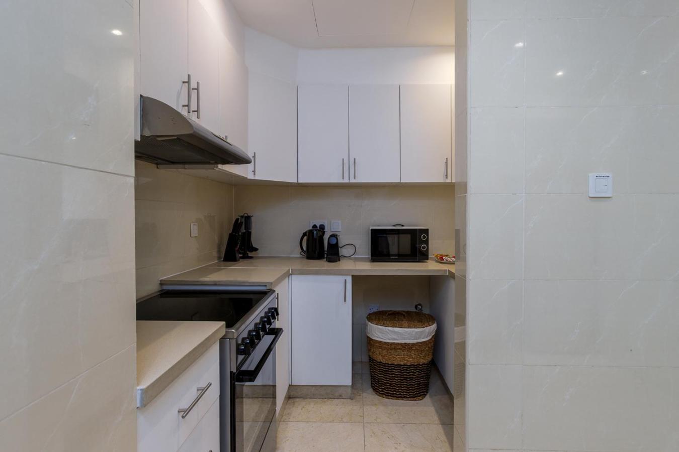 1br With Marina View In Orra Marina - Allsopp & Allsopp * Dubai