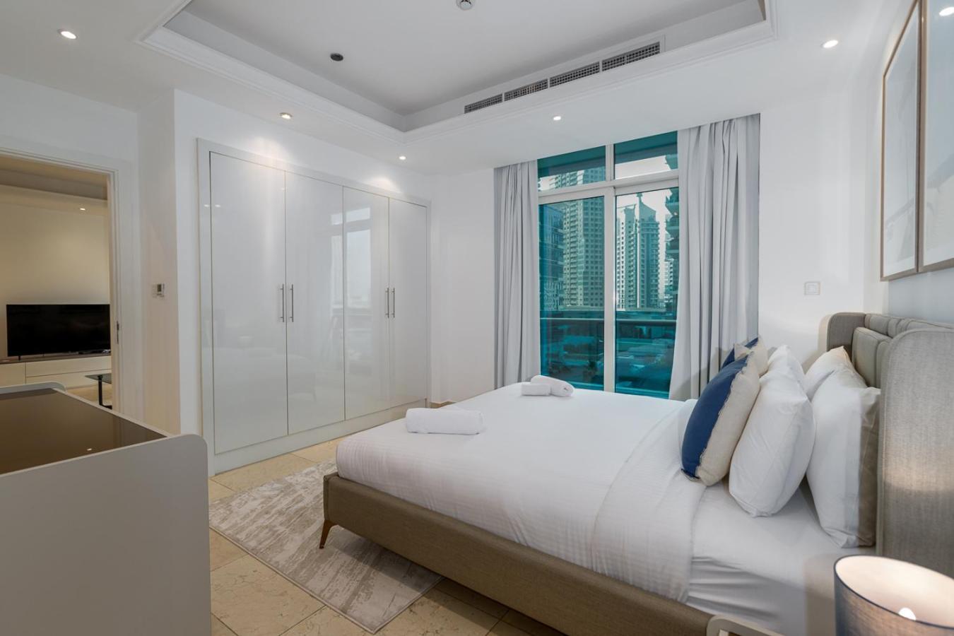 1br With Marina View In Orra Marina - Allsopp & Allsopp Apartment Dubai