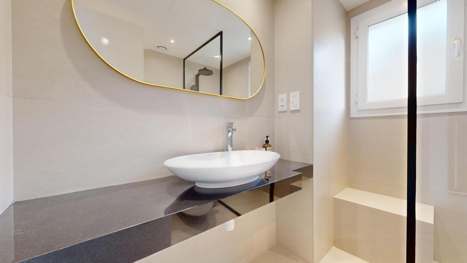 Holiday home The Lakes - Contemporary Three Bedroom Dubai