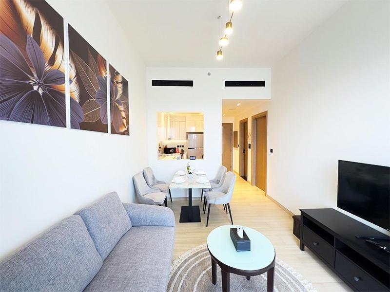 Luxurious New 1 Bedroom With Balcony And New Building Apartment Dubai