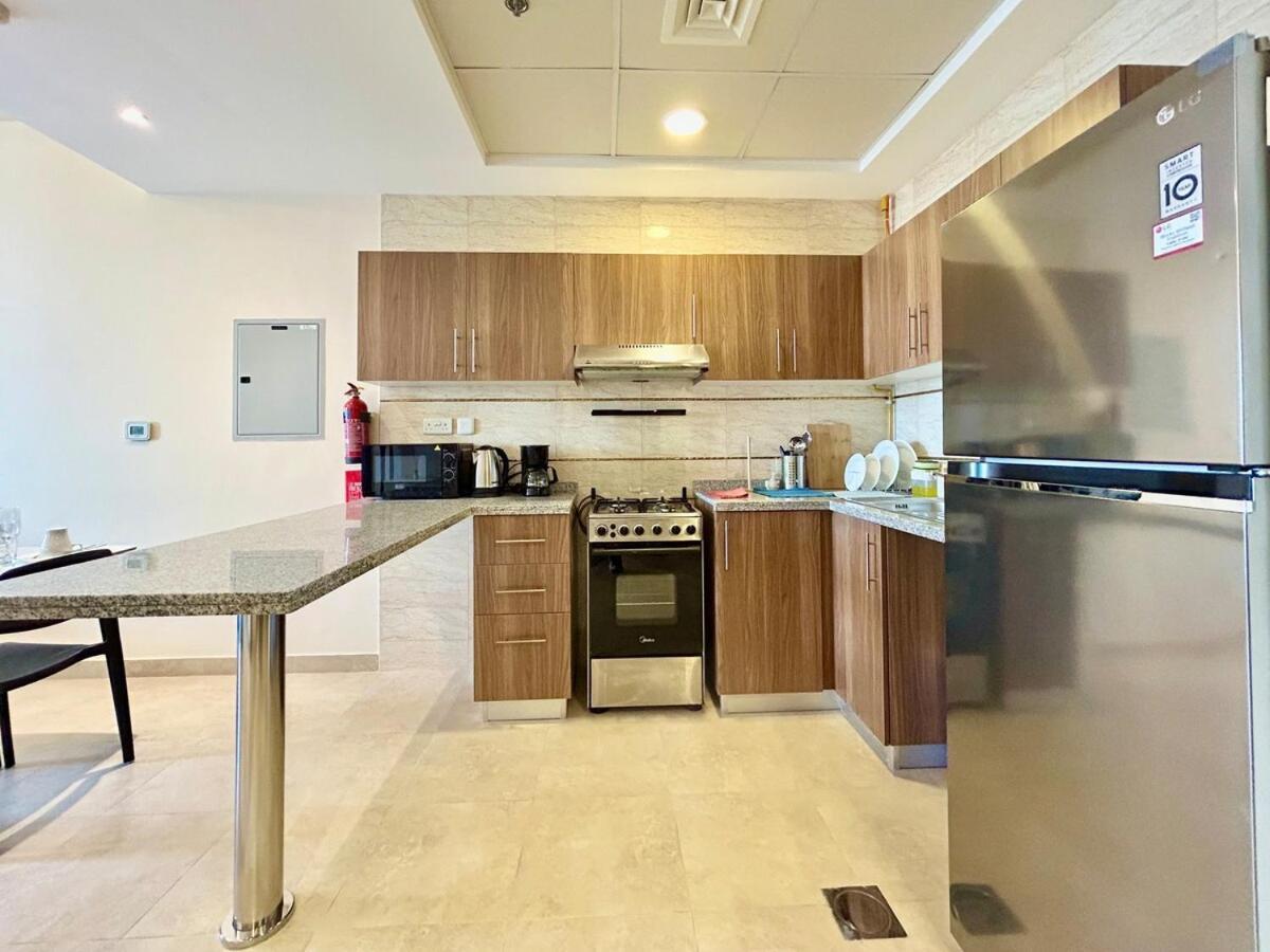 Apartment Homes 2 Retreat - Chic 1br With Balcony & Views In Jlt *