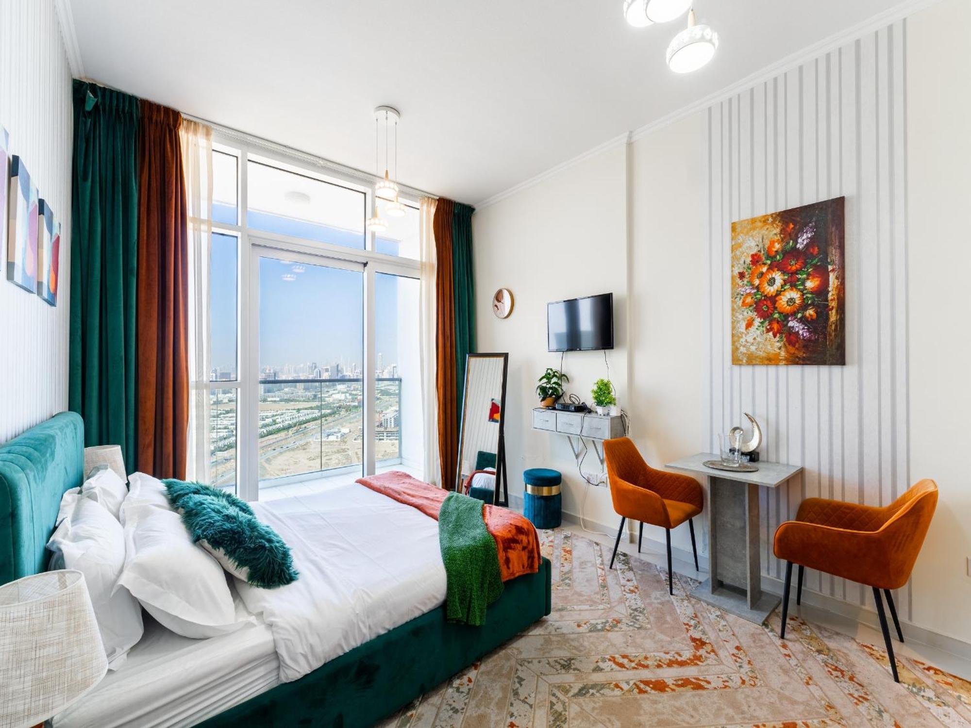 Cozy In Damac Hills - Modern Comfort With Premium Amenities, Managed By Think Realty Apartment