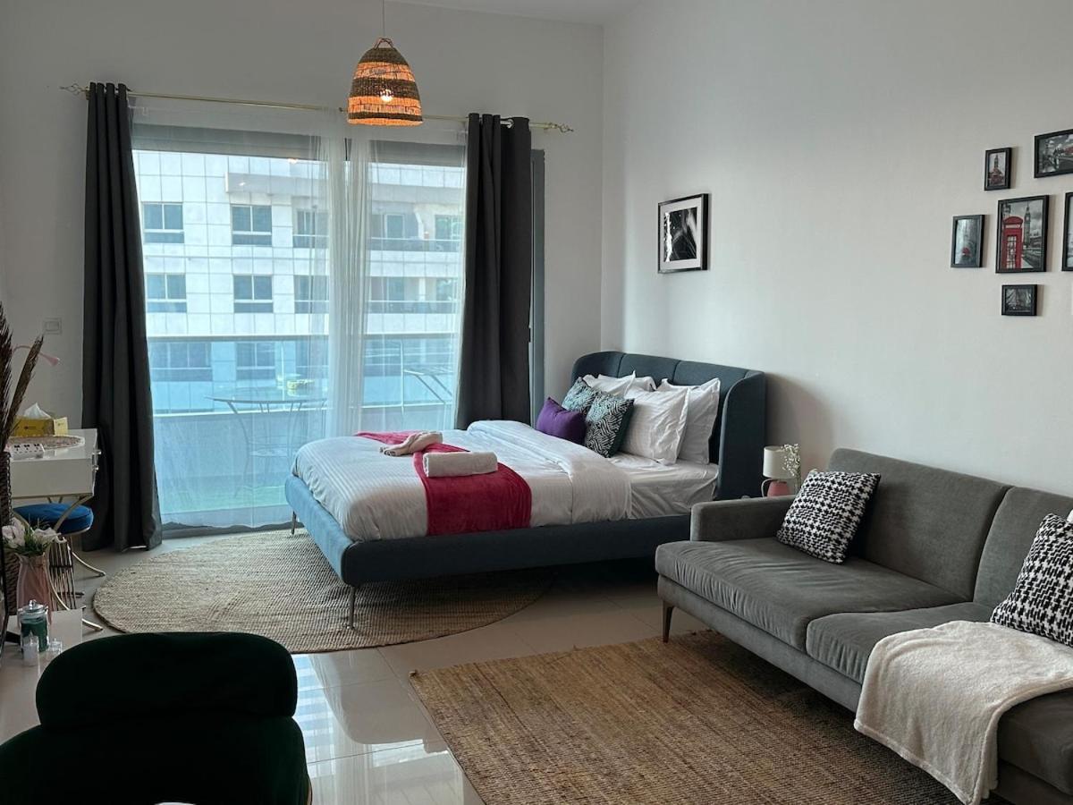 Apartment Cozy Studio- Marina Dubai
