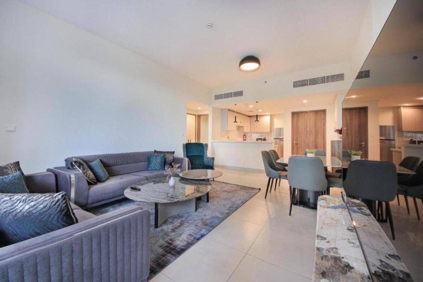 Brown Stone - Frame Apartment Dubai