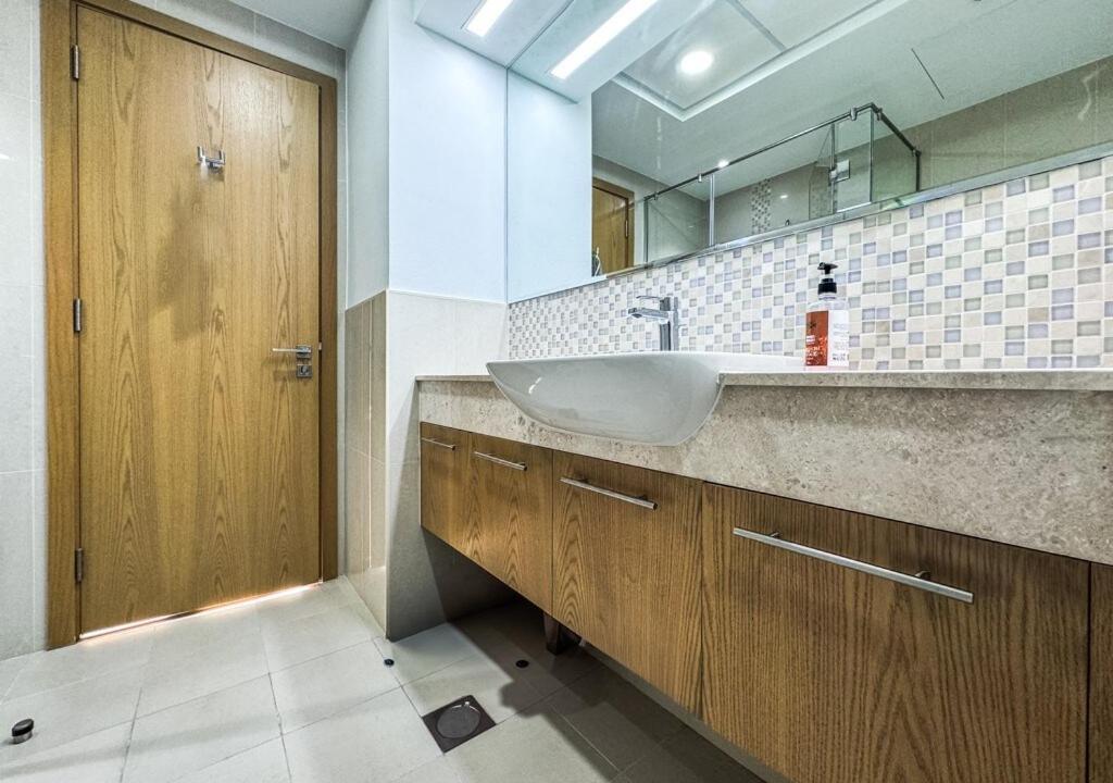 Dreamshoma-1b Spacious Apartment *