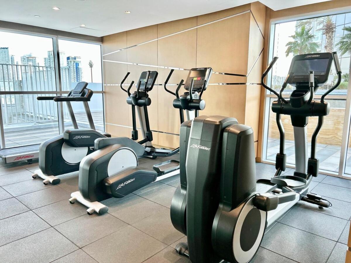 Apartment Homes 2 Retreat - Cozy With Balcony & Desert Views In Damac Hills 1 Dubai