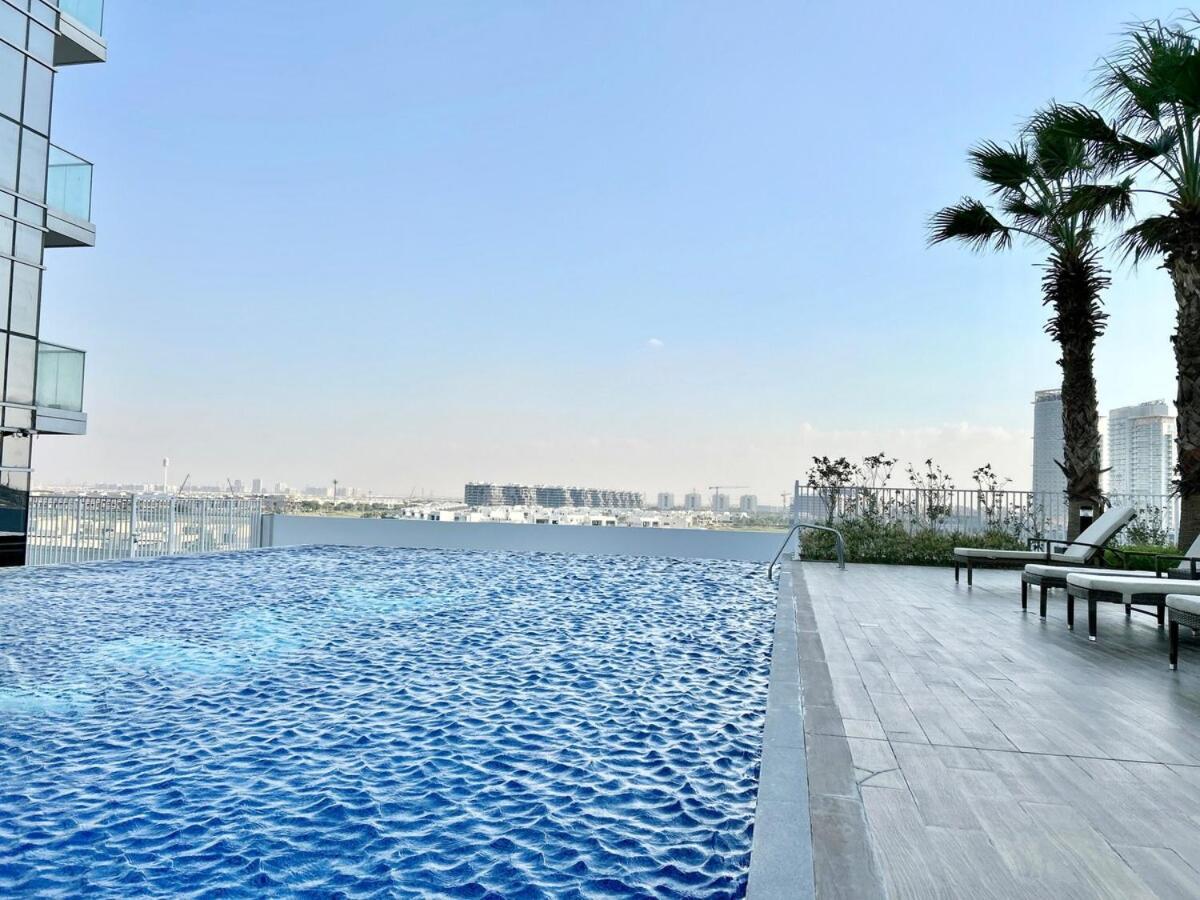 Homes 2 Retreat - Cozy With Balcony & Desert Views In Damac Hills 1 *