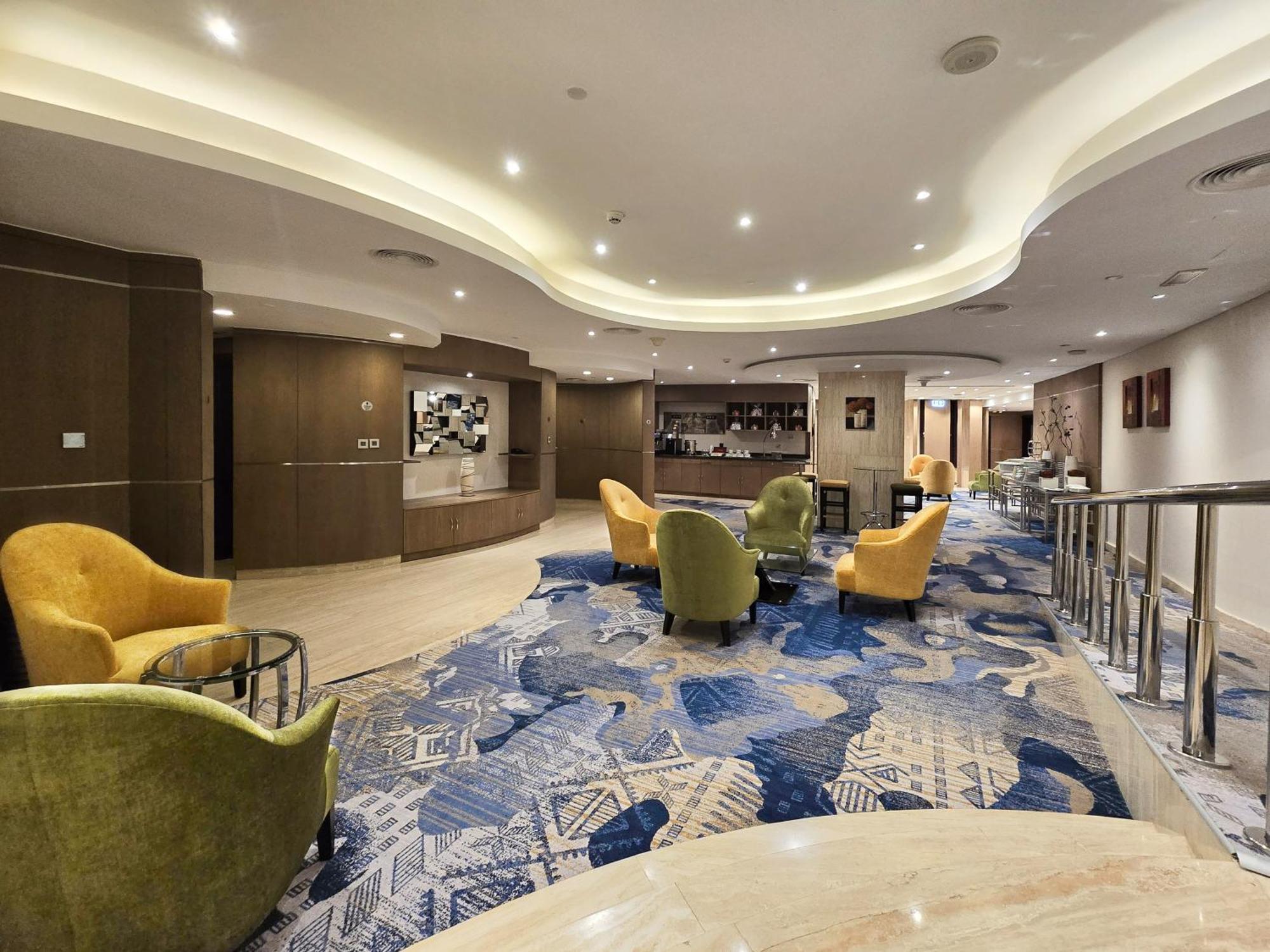 Copthorne Hotel 4*