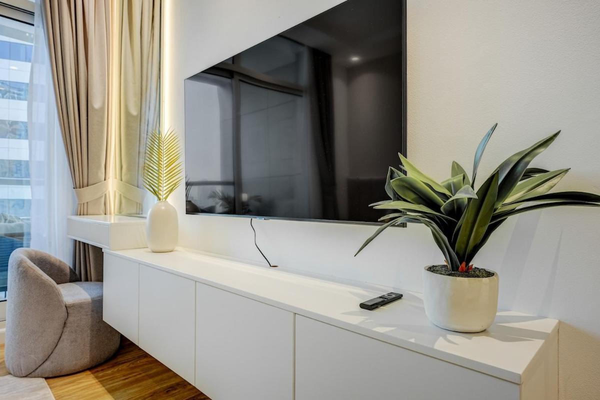 Luxurious 4-bedroom Perfect For Families In Marina *