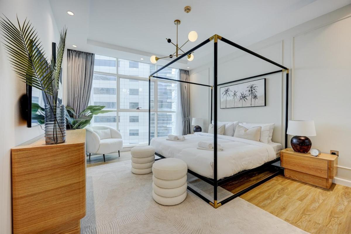 Luxurious 4-bedroom Perfect For Families In Marina * Dubai