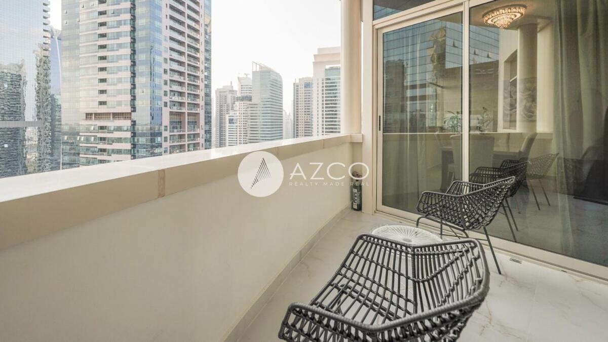 Apartment Modern Executive With View By Azco Dubai