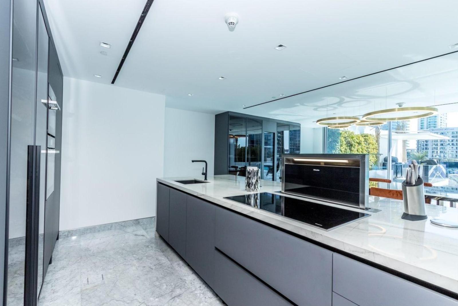 Villa Epitome Of Luxury - Apex *