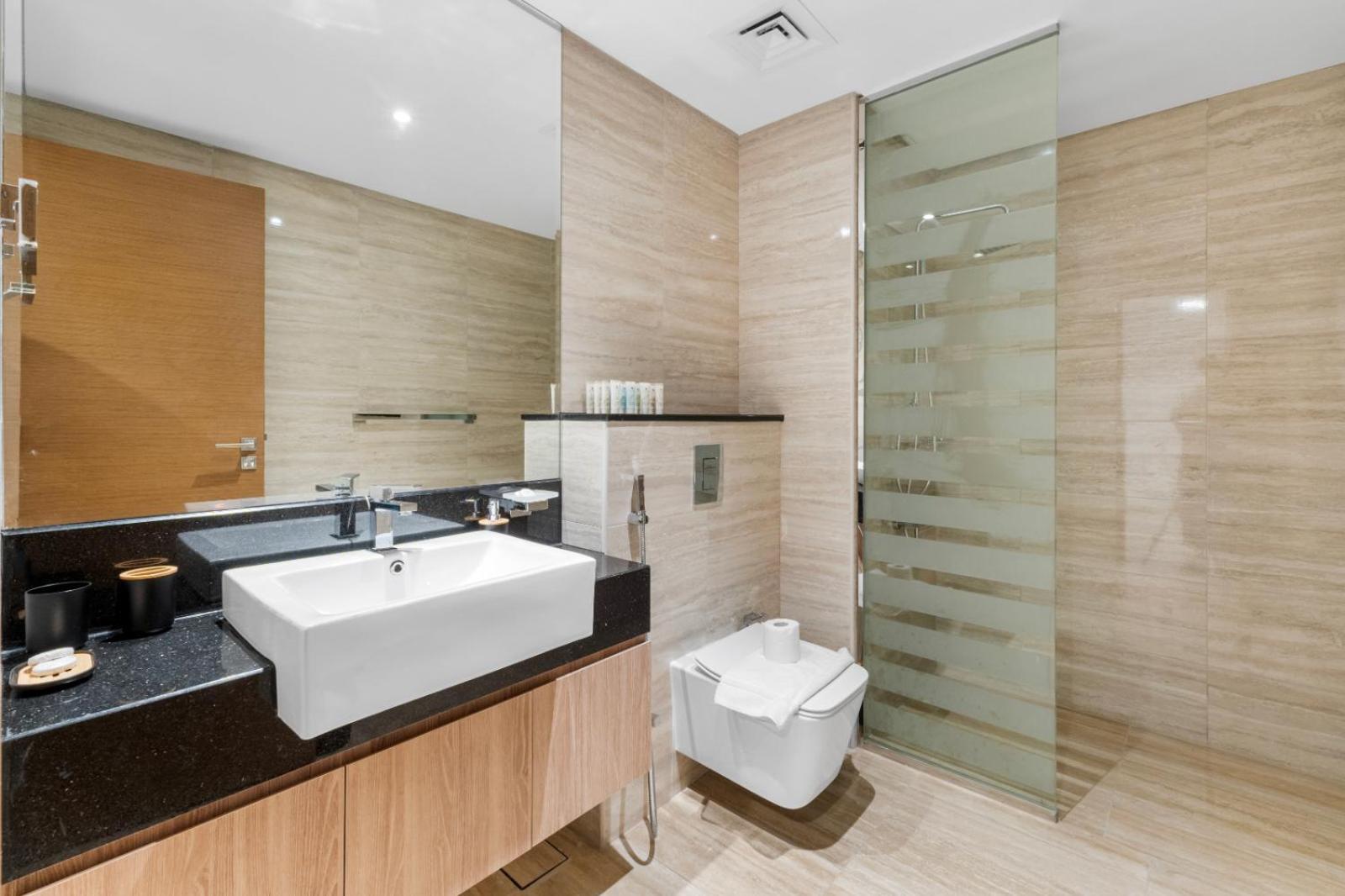 Missoni Tower 1br 4 Pex 5 Mins From Burj Khalifa Dubai