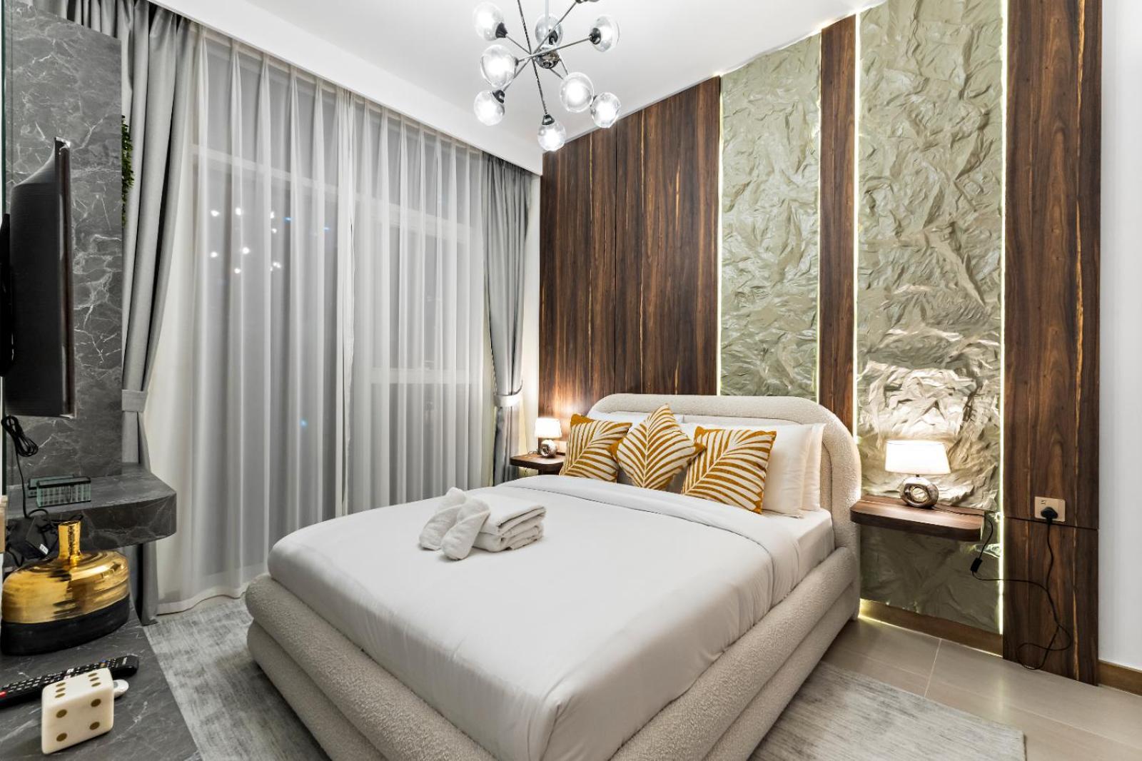 New 1 Bhk 5 Mins To Mall And Burj Khalifa Apartment