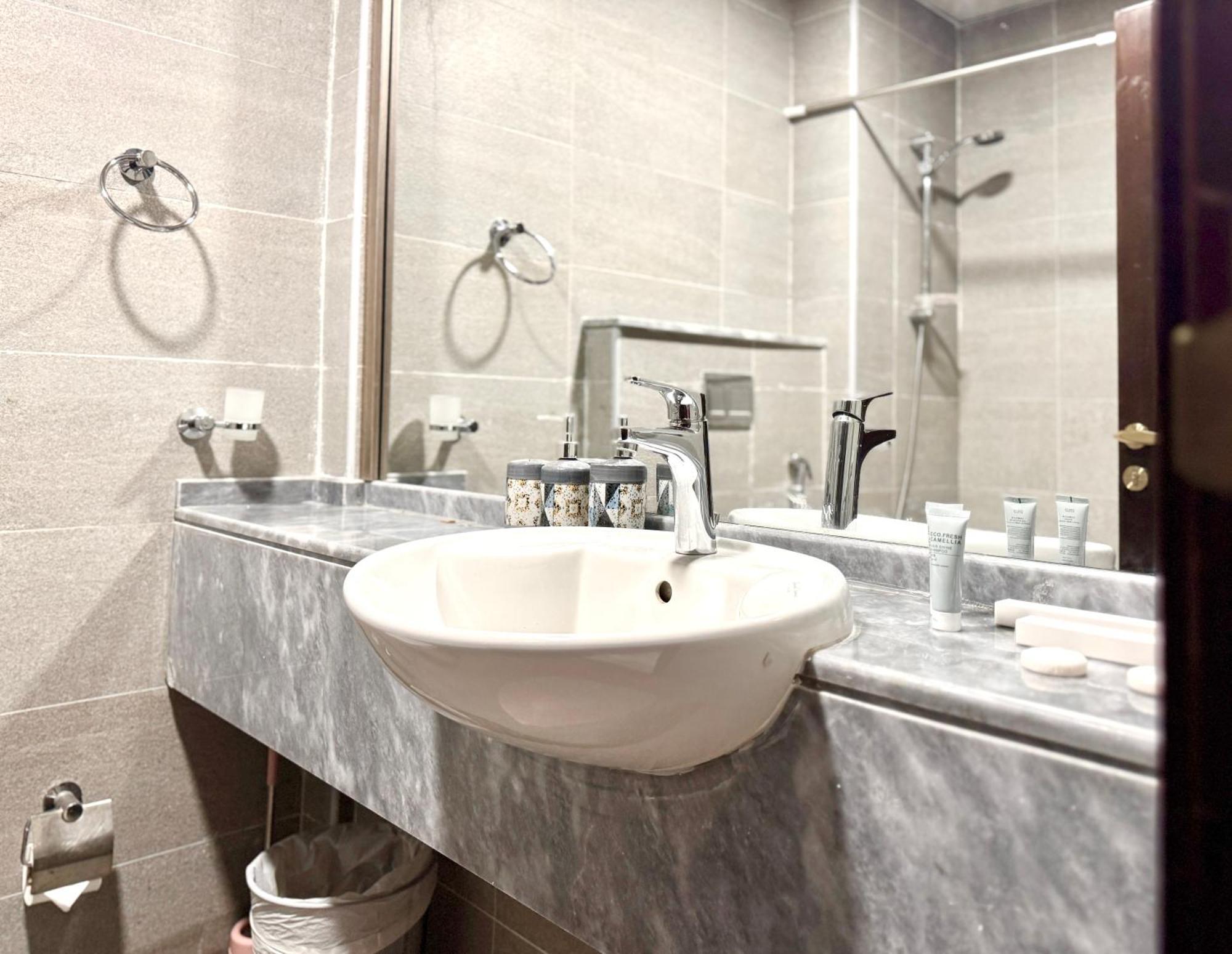 Al Manara Premium Deluxe *