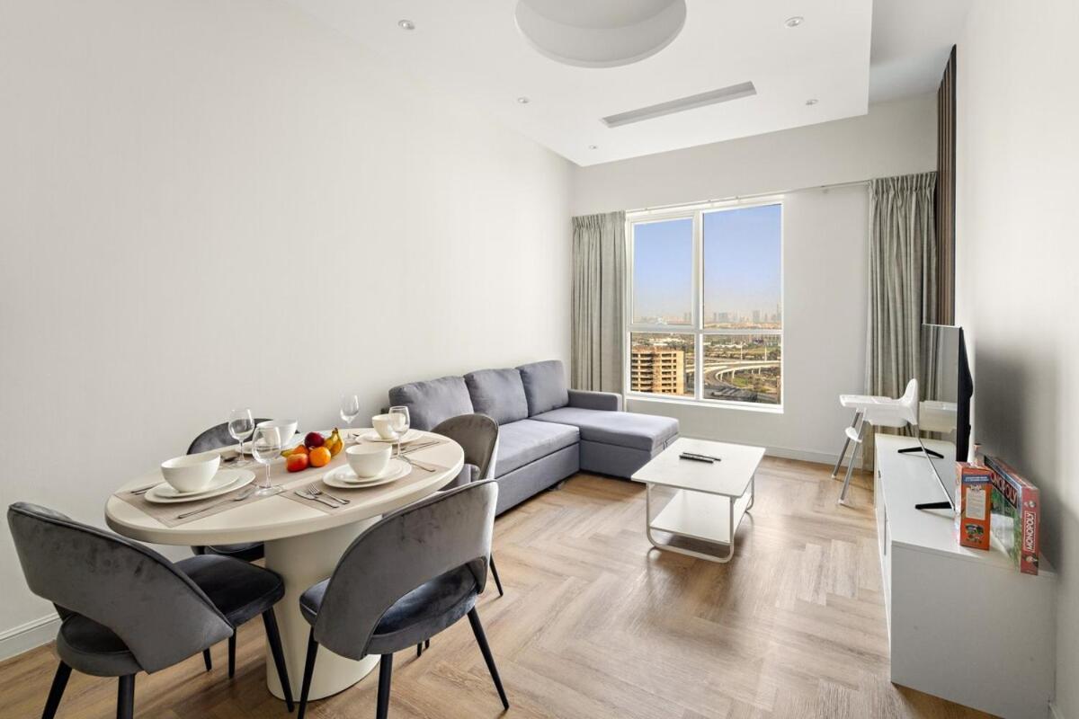 First Class 1br Luxe Getaway Apartment Dubai