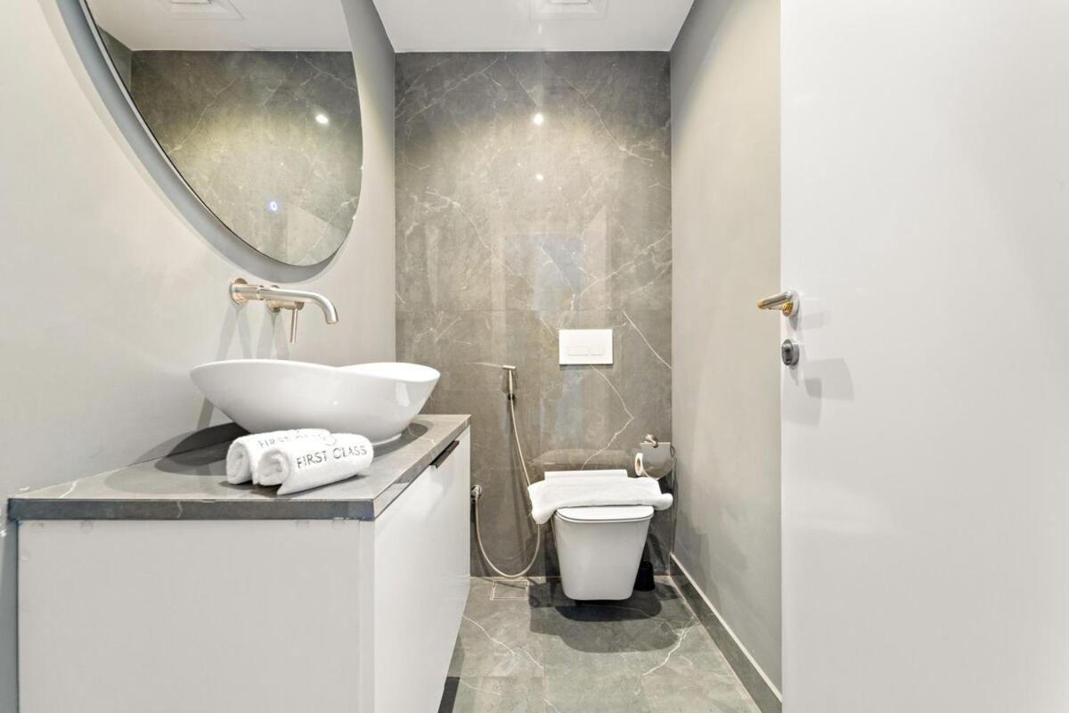 First Class 1br Luxe Getaway Apartment Dubai