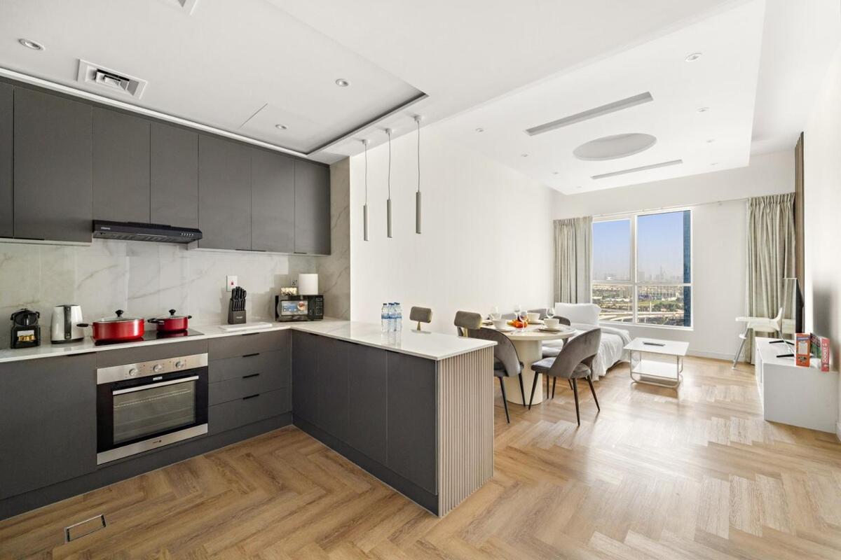 First Class 1br Luxe Getaway Apartment Dubai