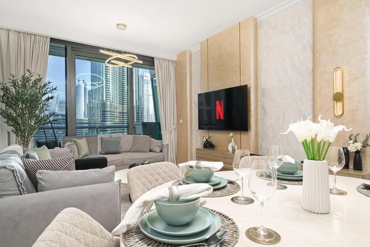 New Stunning 2br With Burj Khalifa View & Mall Tunnel Access * Dubai