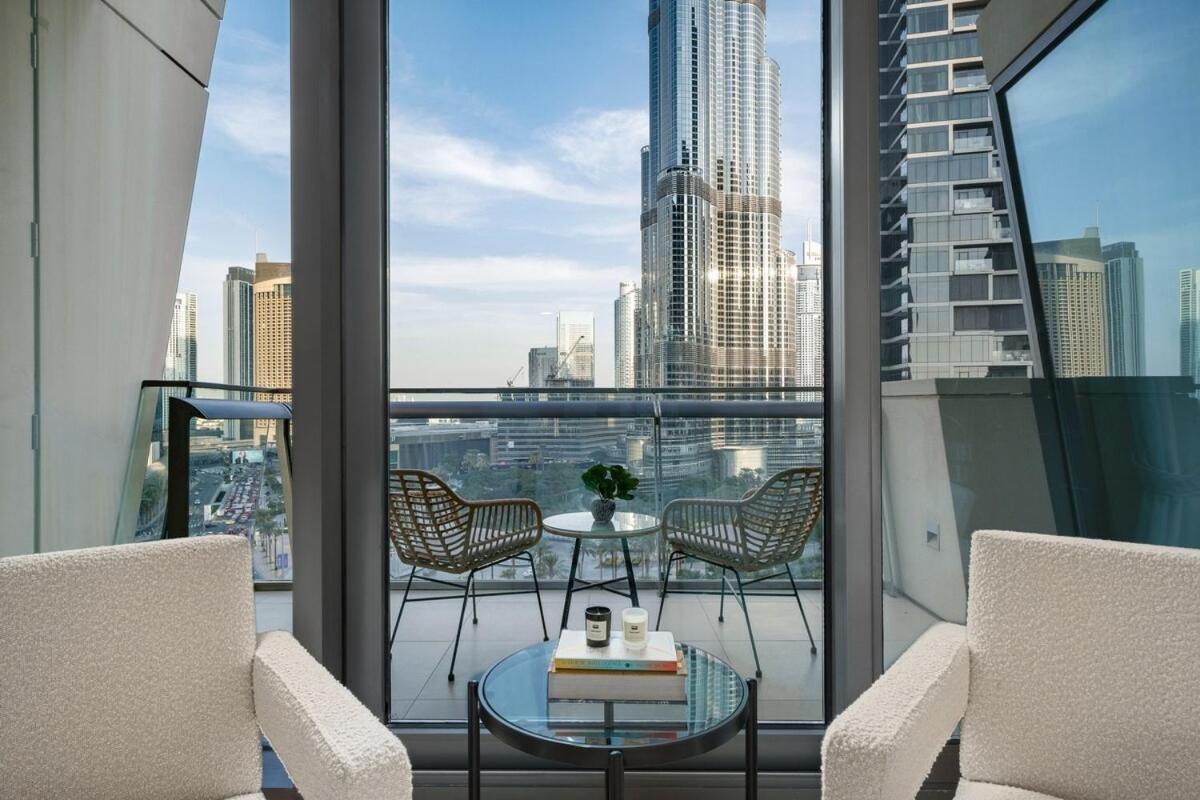 New Stunning 2br With Burj Khalifa View & Mall Tunnel Access Dubai