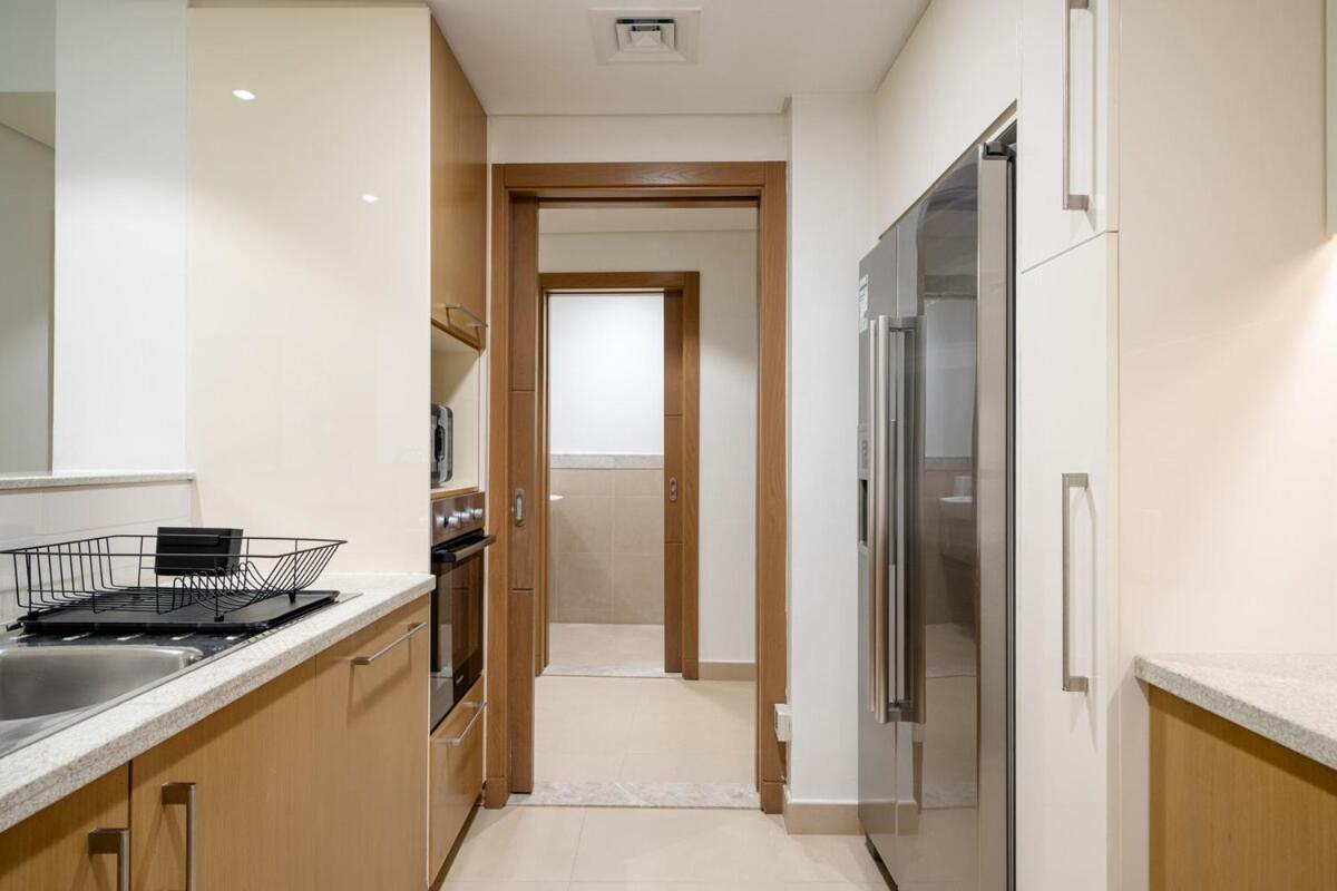 New Stunning 2br With Burj Khalifa View & Mall Tunnel Access Apartment