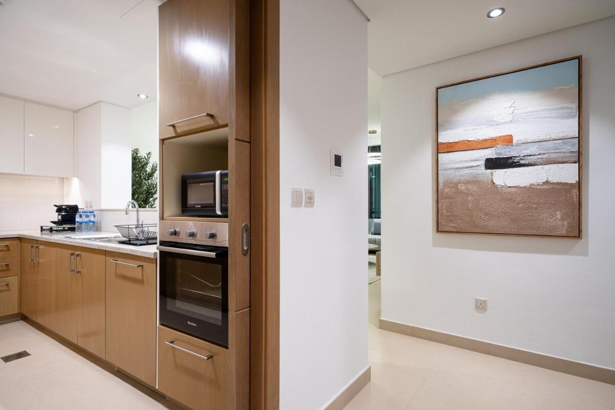 New Stunning 2br With Burj Khalifa View & Mall Tunnel Access
