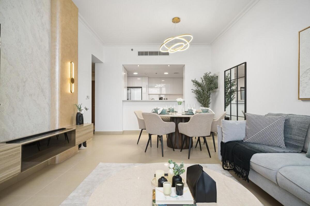 Apartment New Stunning 2br With Burj Khalifa View & Mall Tunnel Access *