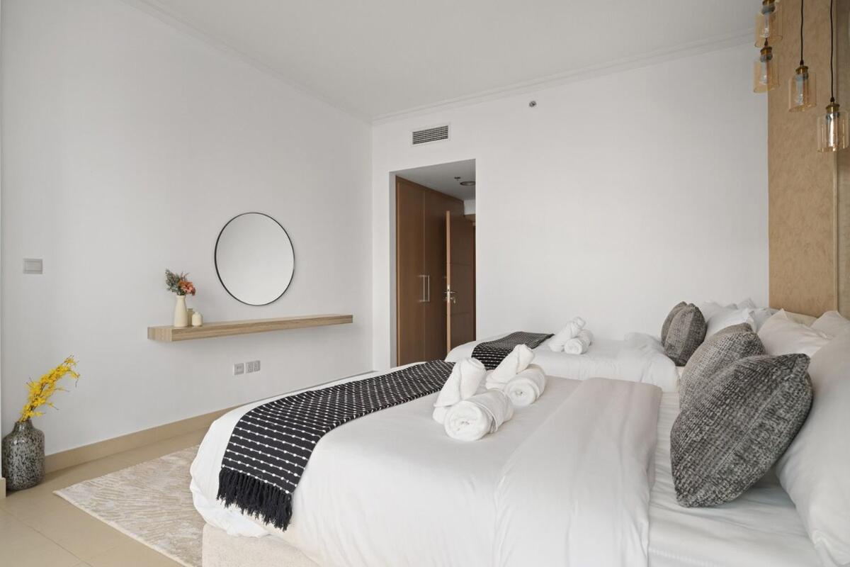 New Stunning 2br With Burj Khalifa View & Mall Tunnel Access *