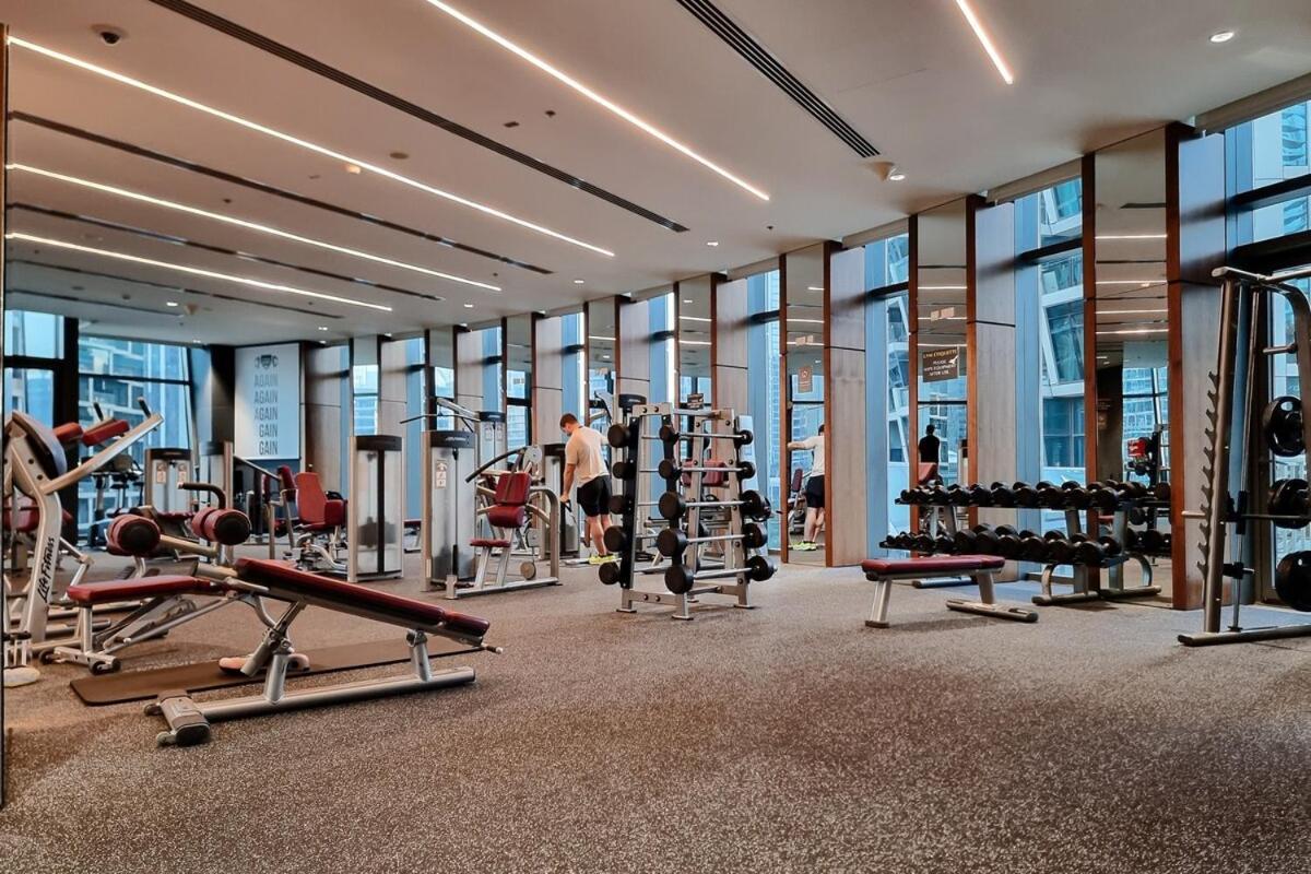 New Stunning 2br With Burj Khalifa View & Mall Tunnel Access * Dubai