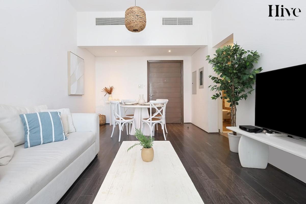 Apartment 2 Bedroom Al Suffouh Dubai