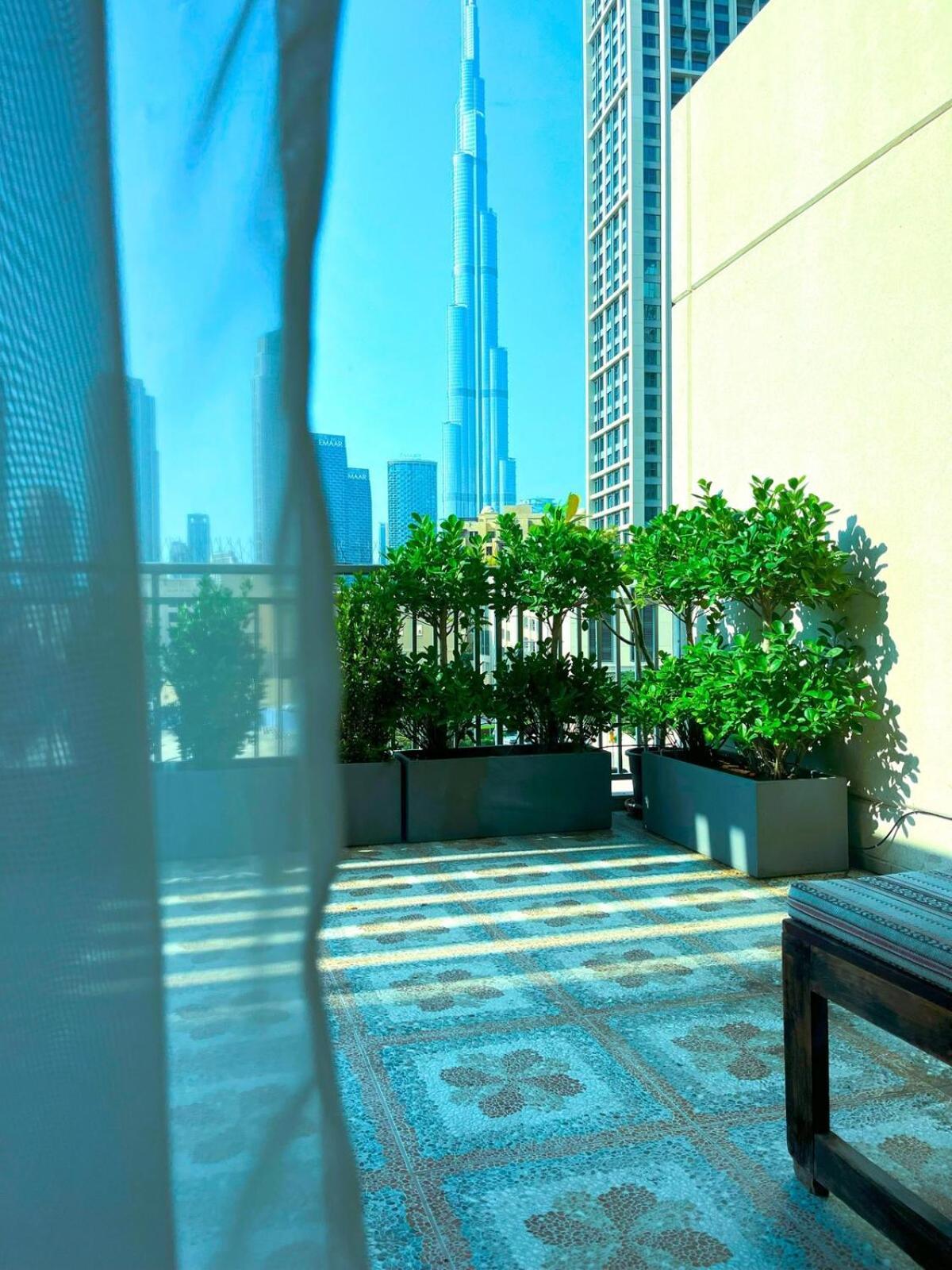 Burj Khalifa View Downtown Apartment *