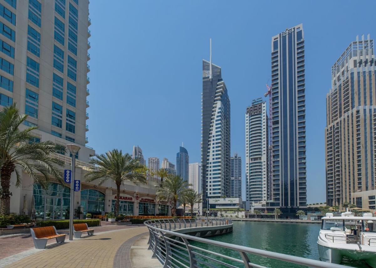 Luxury With Full Marina View Near Apartment Dubai
