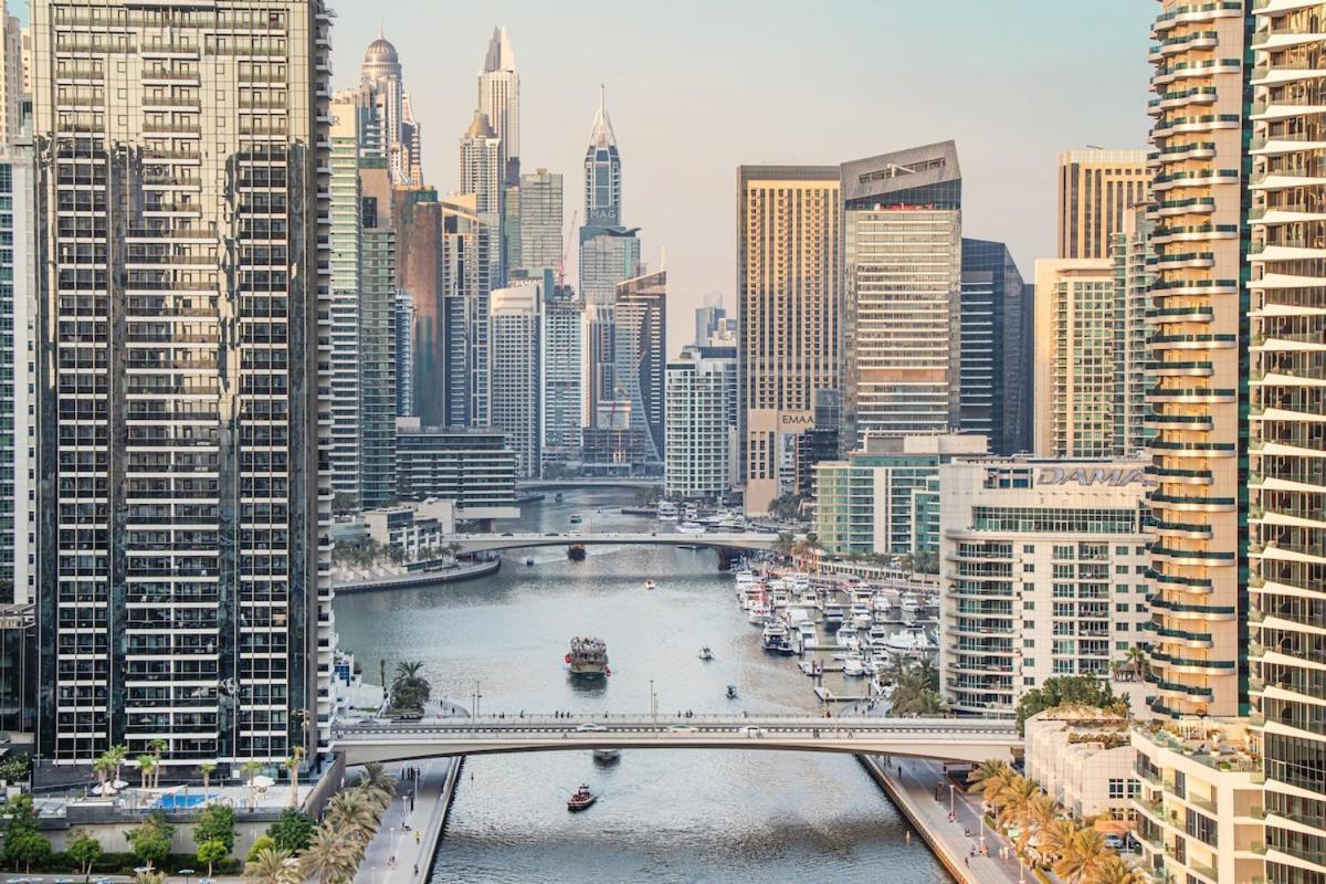 Apartment Luxury With Full Marina View Near Dubai