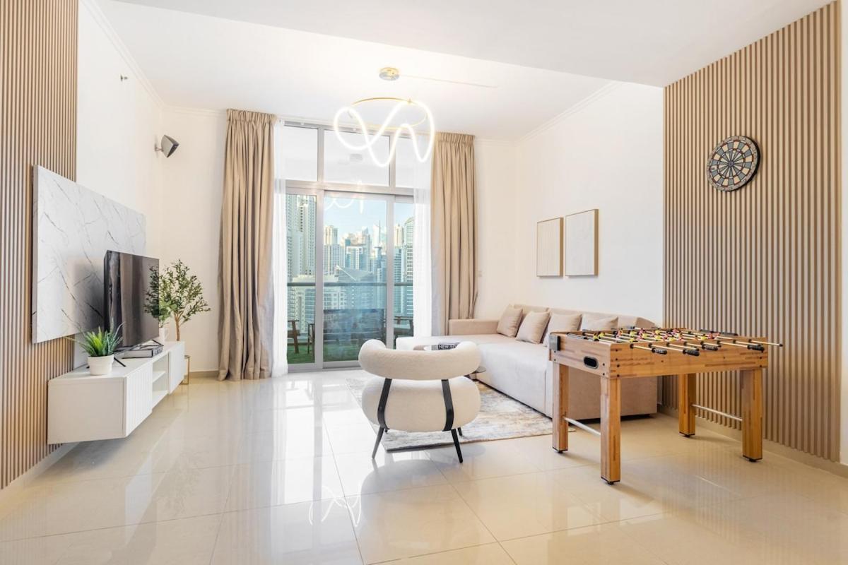 Luxury With Full Marina View Near Apartment Dubai