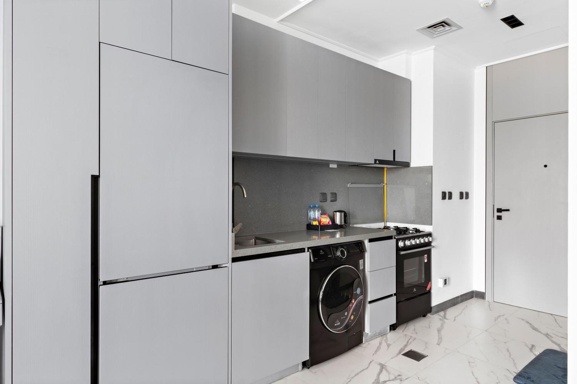 Apartment Studio Mag 930, Burj Khalifa Skyline View