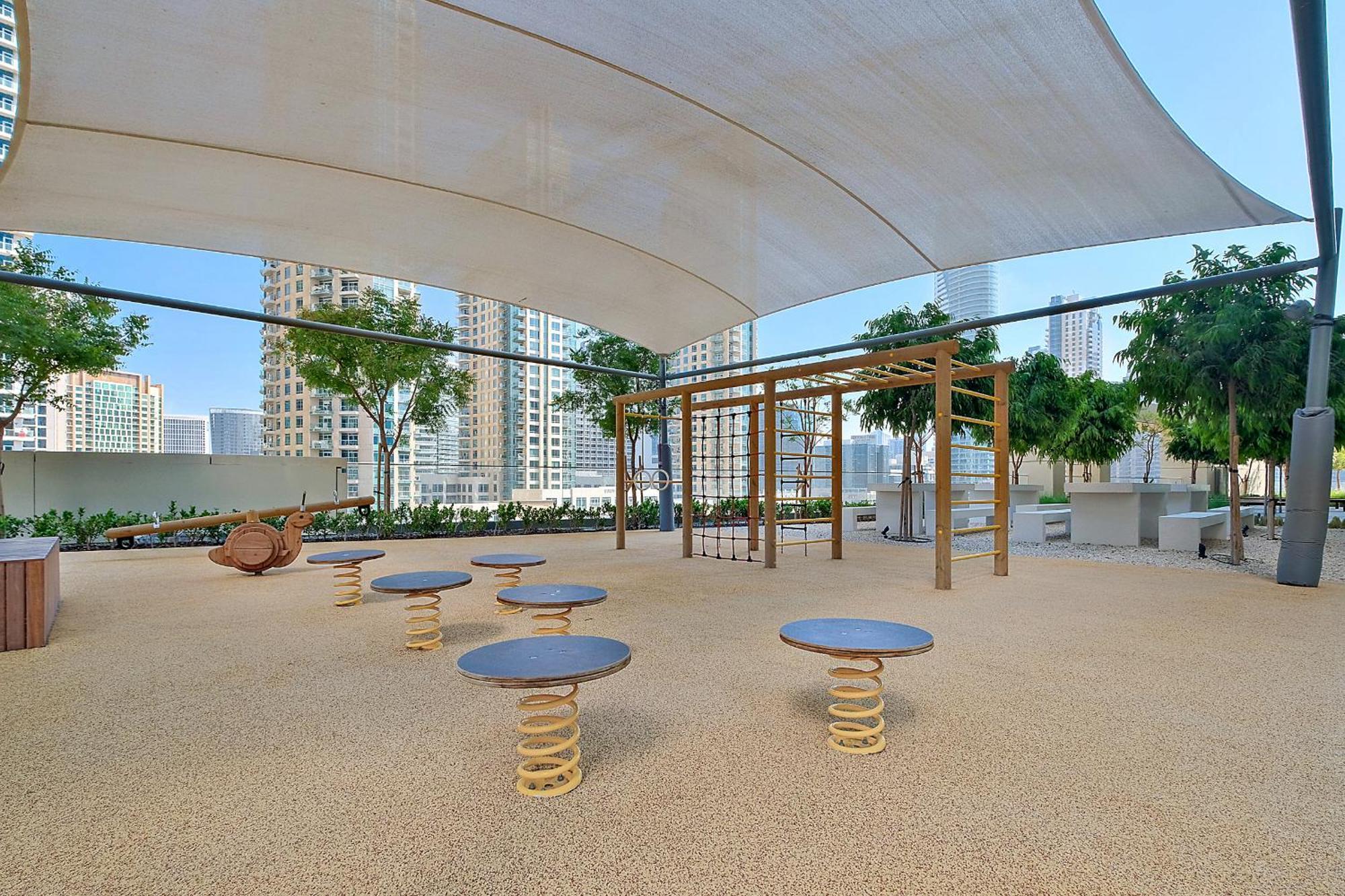 Silkhaus High Floor 2 Bdr Burj Khalifa View Apartment