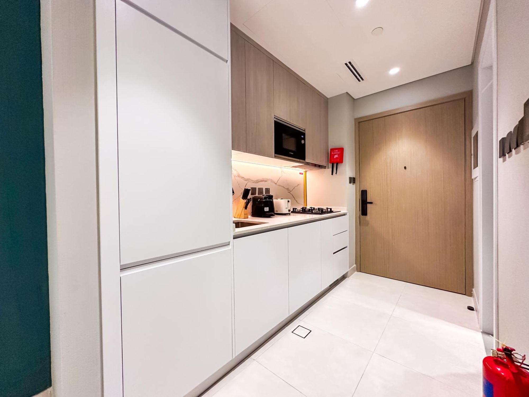 Stylish In The Heart Of Al Furjan 20ab4 Apartment *
