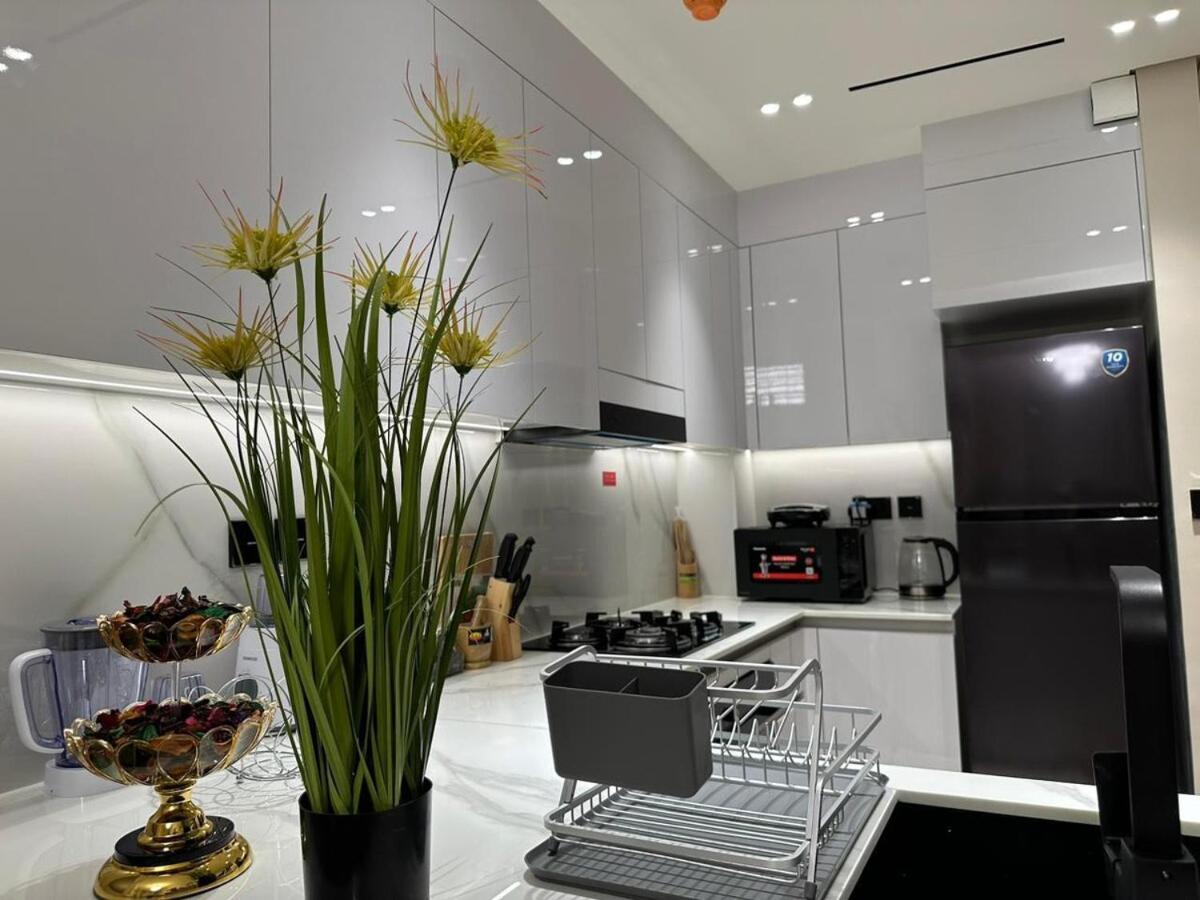 Modern And Cozy Be