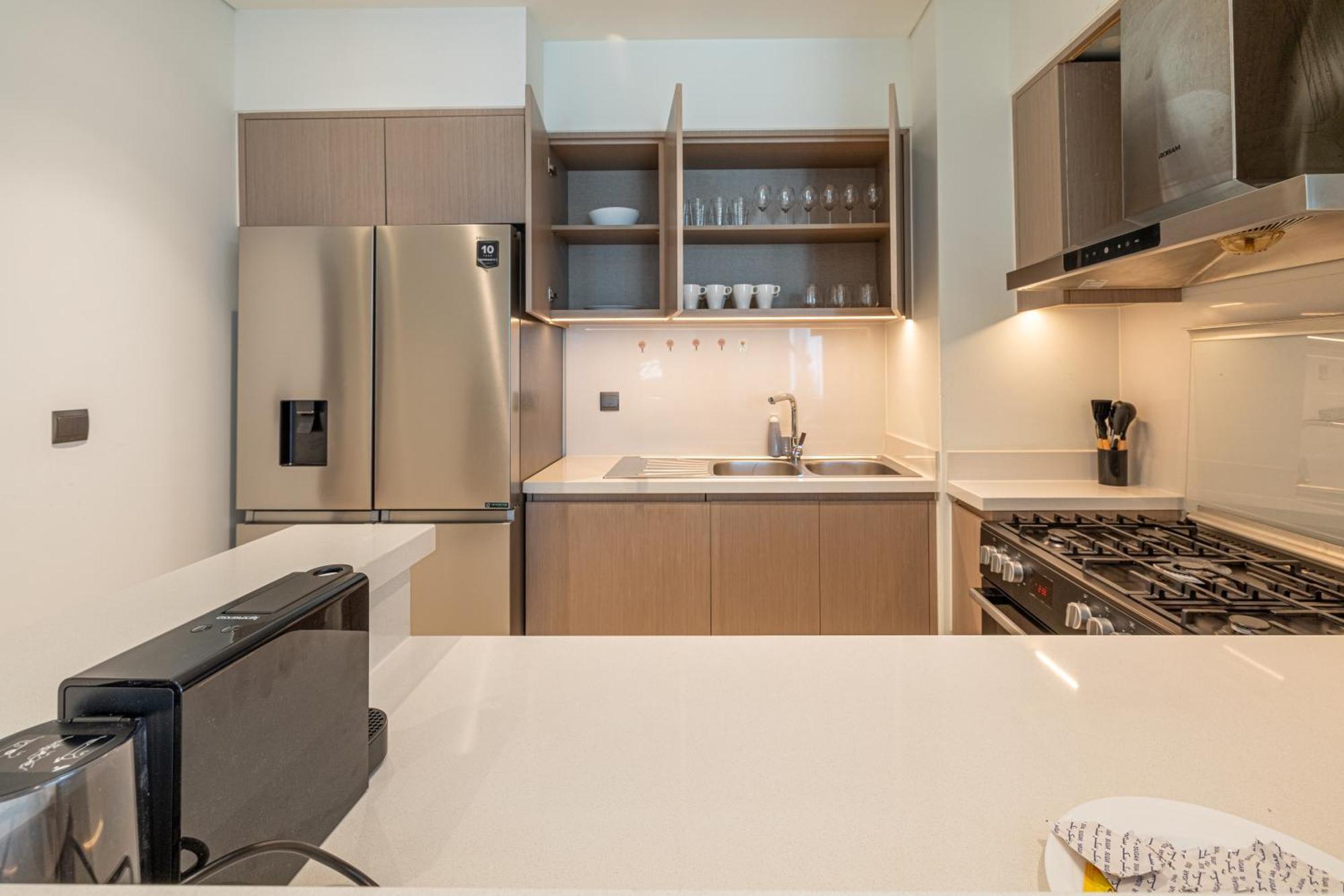 Iconic Downtown 3br Maid In Act One