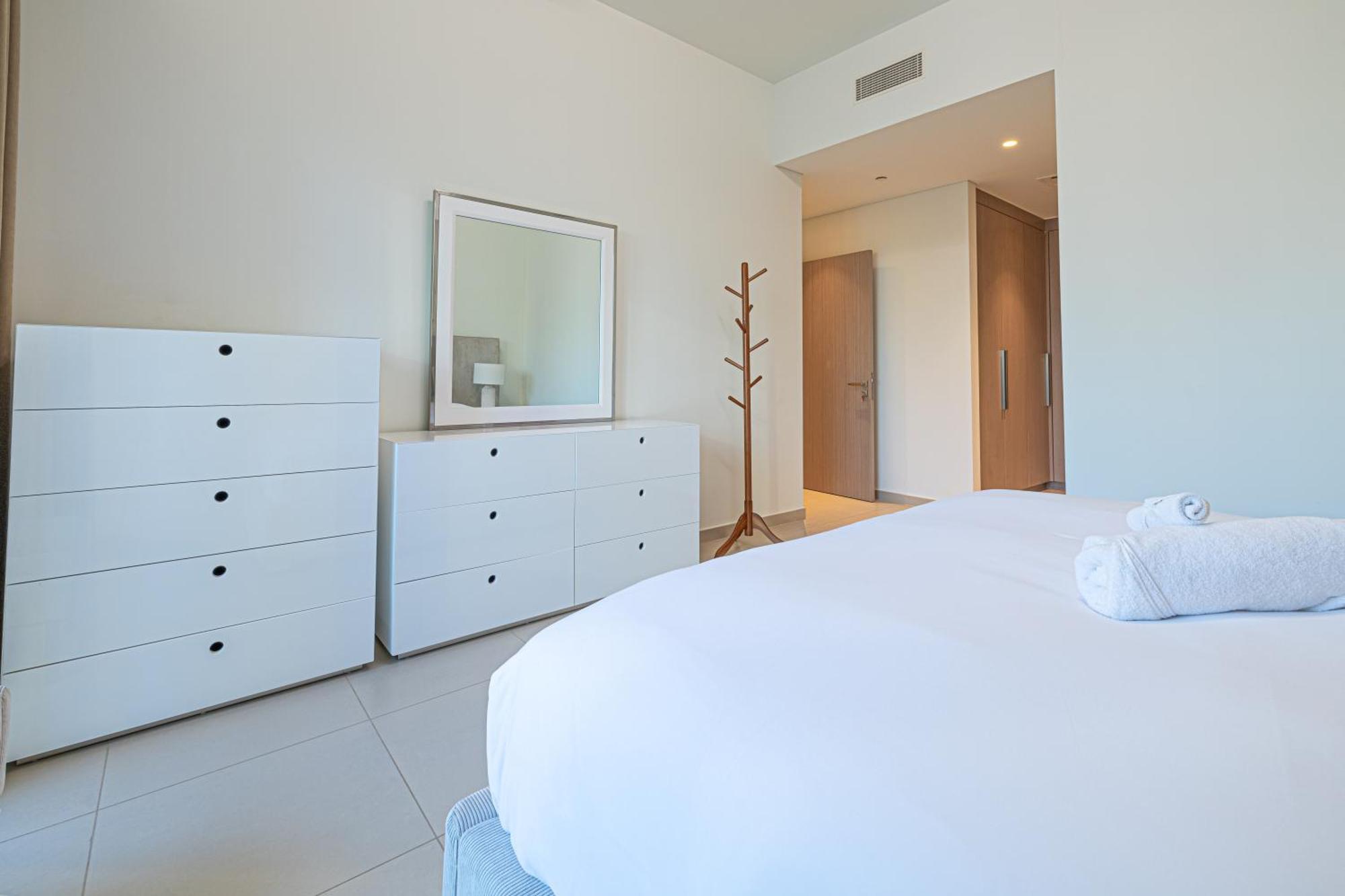 Apartment Iconic Downtown 3br Maid In Act One