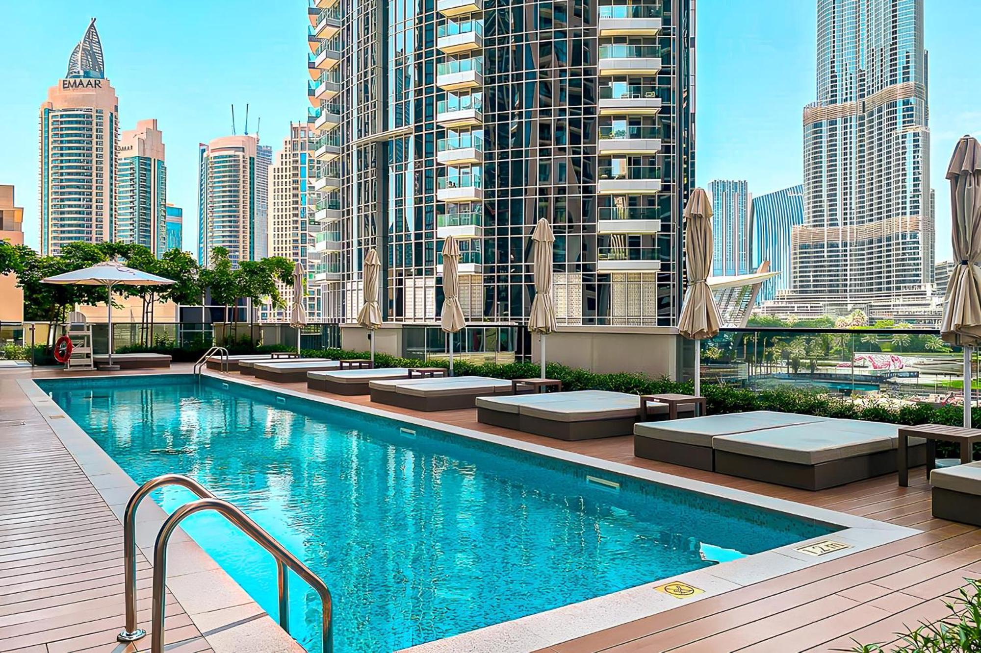 Apartment Iconic Downtown 3br Maid In Act One