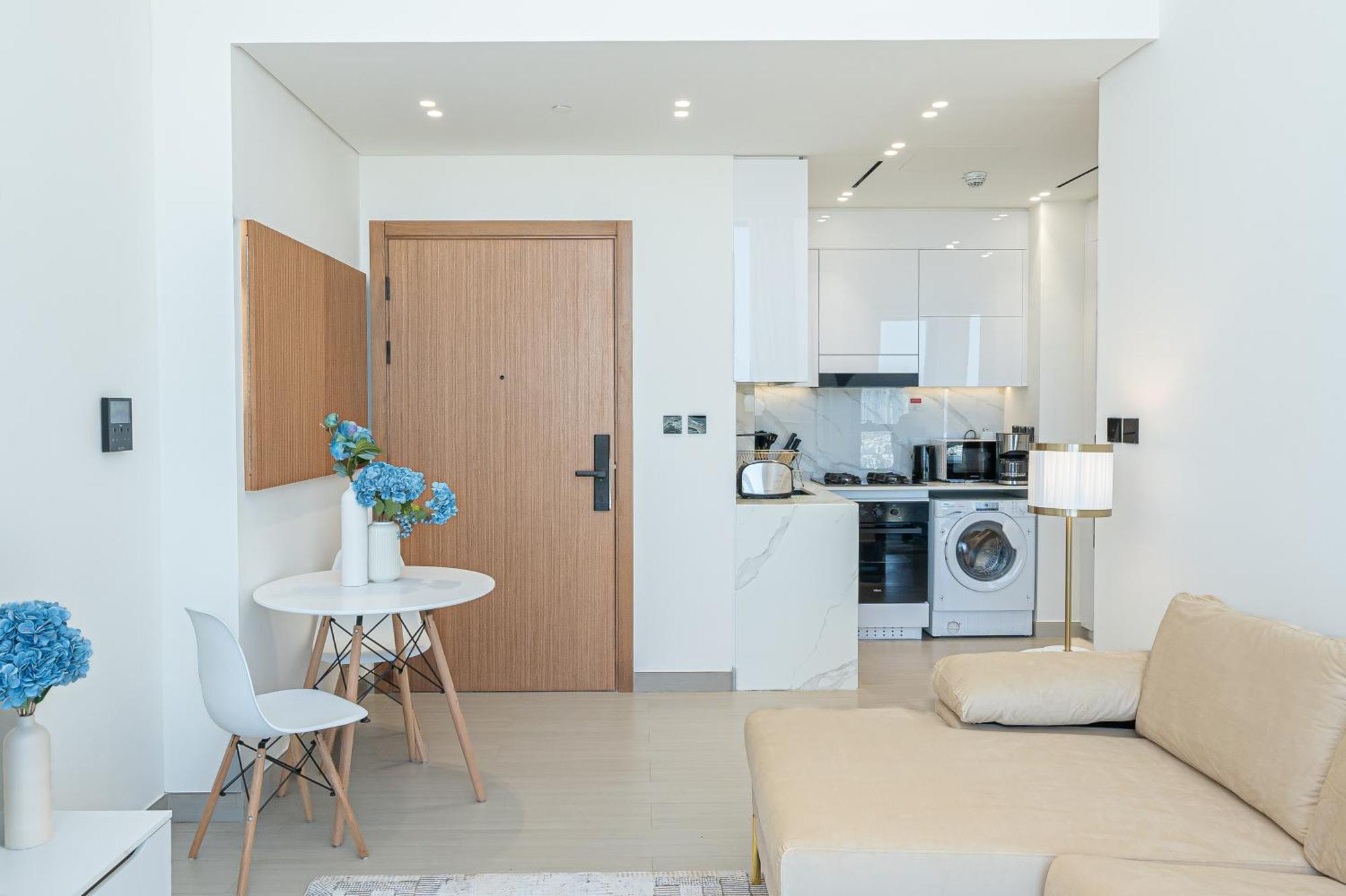 Escape24 - Brand New 1br In Binghatti House, Jvc Dubai