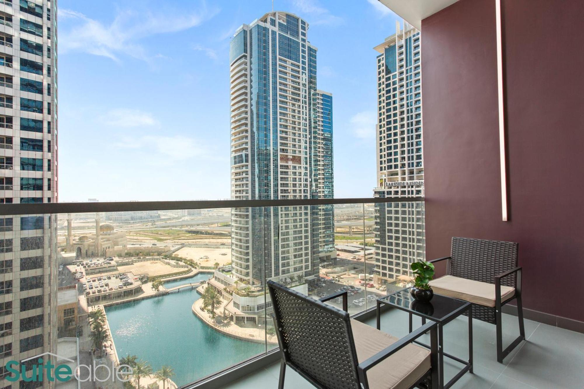 Holiday home Elegant 1-bedroom With Stunning View In Jlt *