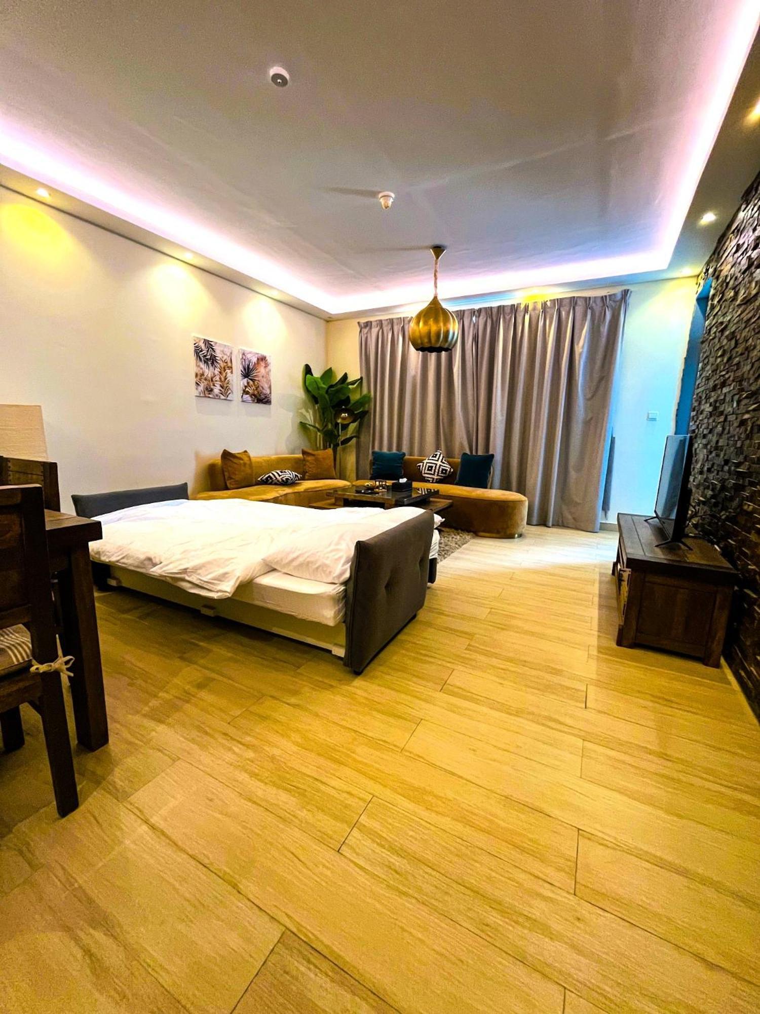 Burj Khalifa View Downtown Apartment *