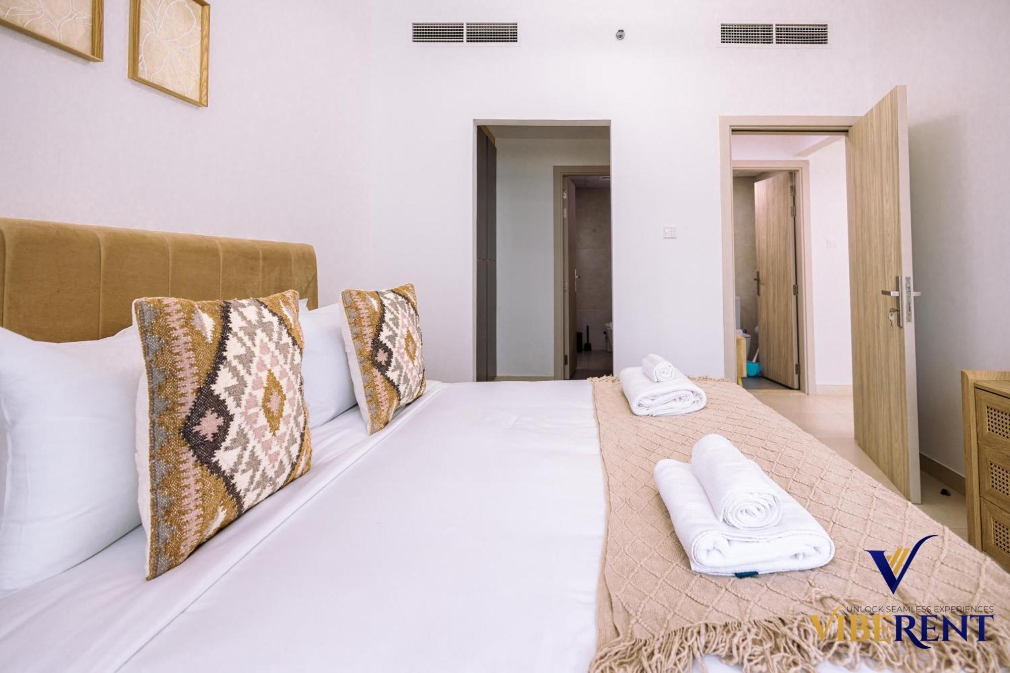 Apartment Jvc Boho Pool Sauna Gym Dubai