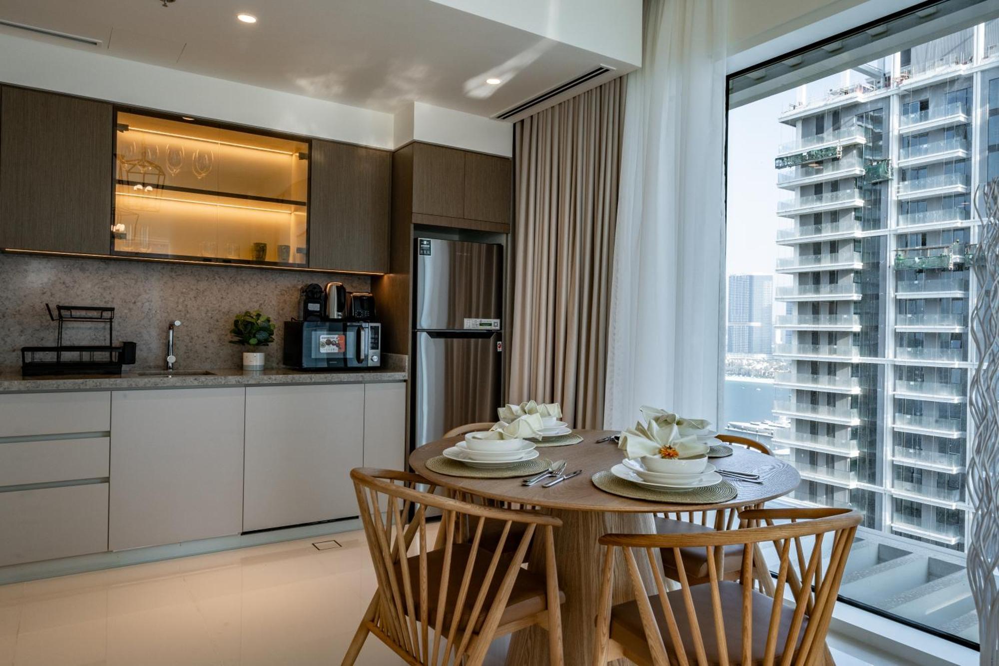 Apartment Homes Beyond I Brand New 1 Bedroom With Access